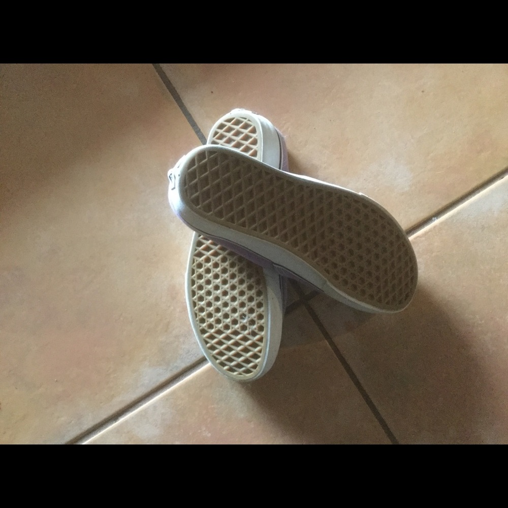 Vans - Picture 4 of 4